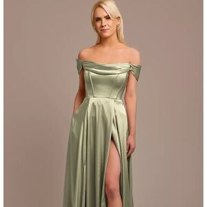 David's Bridal Charmeuse Cowl
Off-the-Shoulder Dress